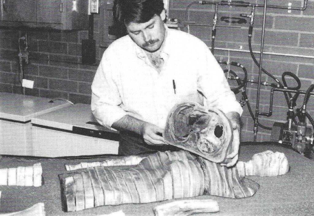 An Efficient Method of Storing and Studying a CrossSectioned